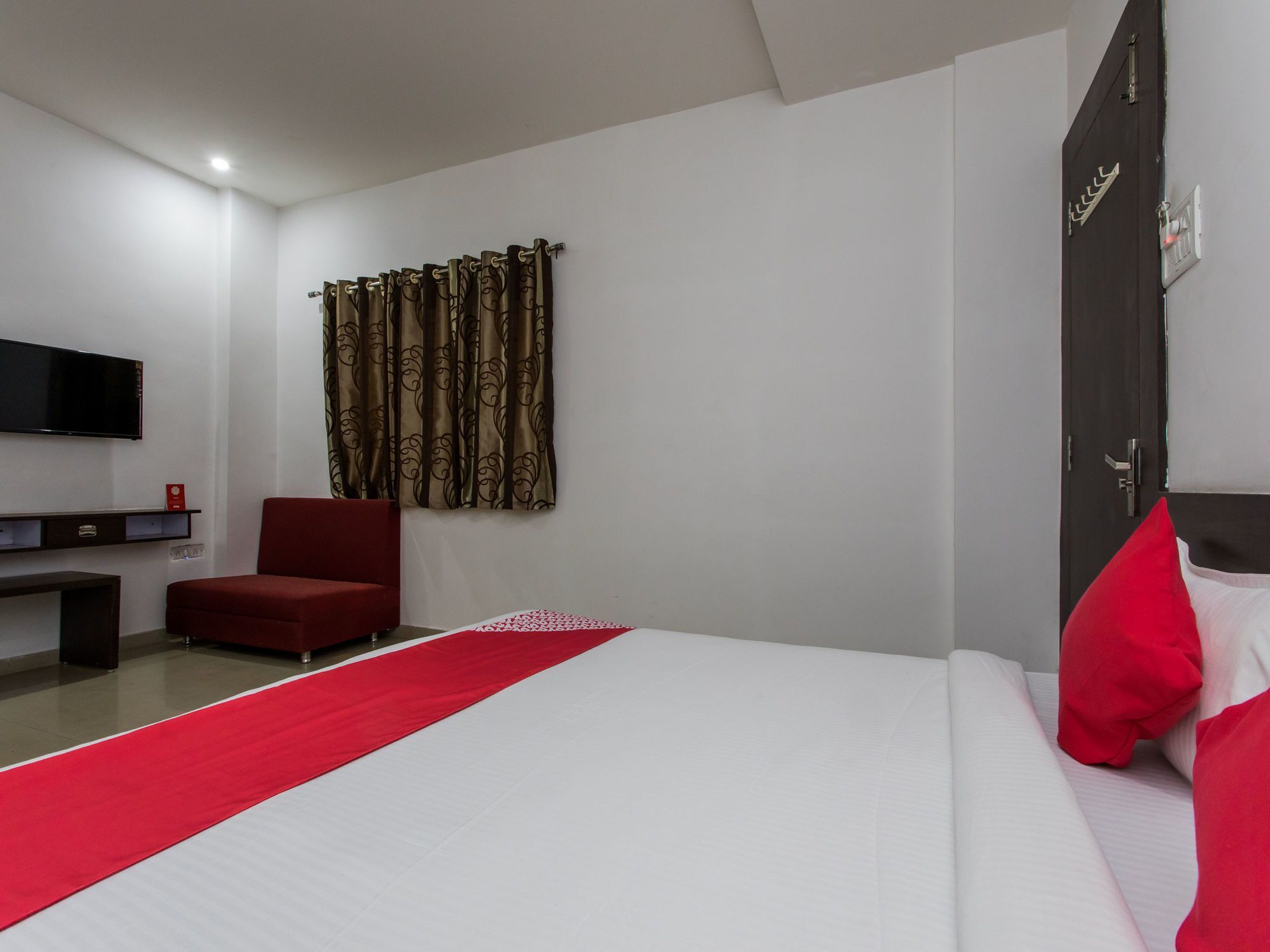 Oyo 9969 Hotel Kshipra Dham Ujjain Eksteriør billede